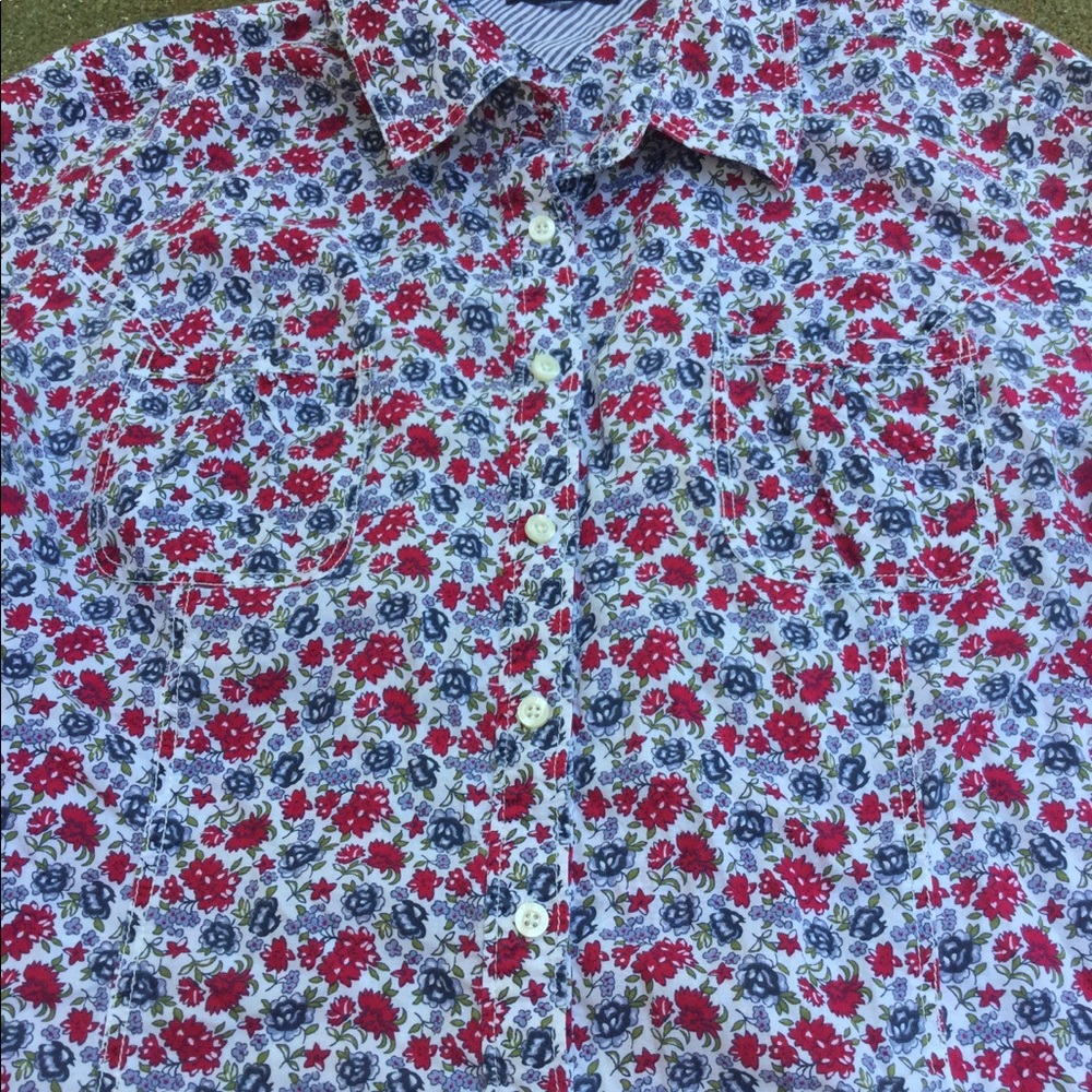Tommy Hilfiger button down floral shirt